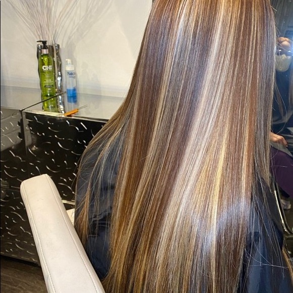 Meet your Posher, Sakura - Picture 1 of 1